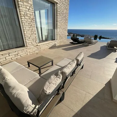 Amazing Villa! Really Comfortable! Villa Peyia